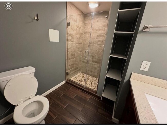 Building Photo - 1657 Helena Rd N