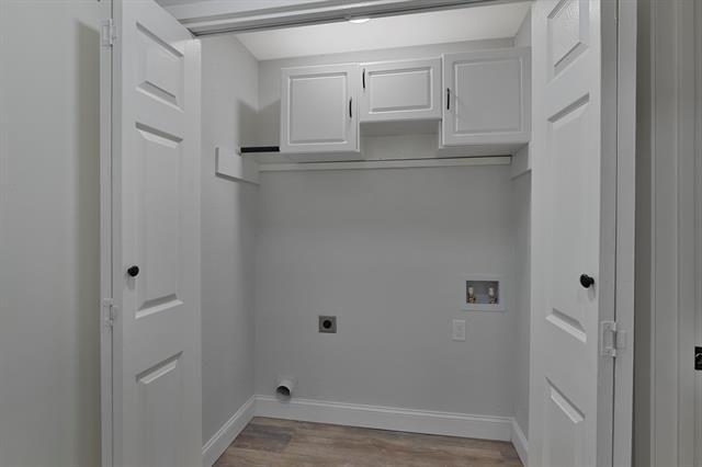 Building Photo - 8914 Doliver Dr