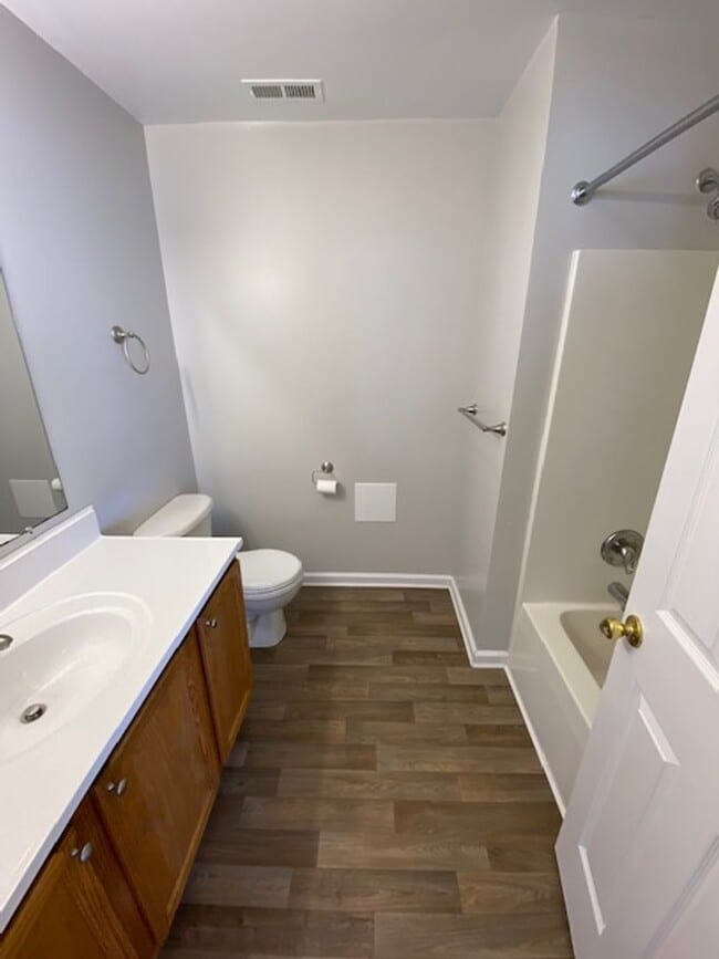 Building Photo - Charming 3-Bedroom Home with Modern Updates – Your New Home!