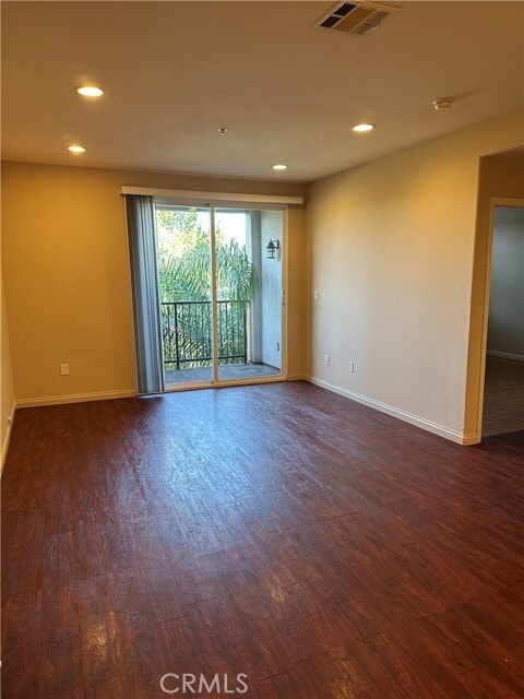 Building Photo - 360 W Ave 26