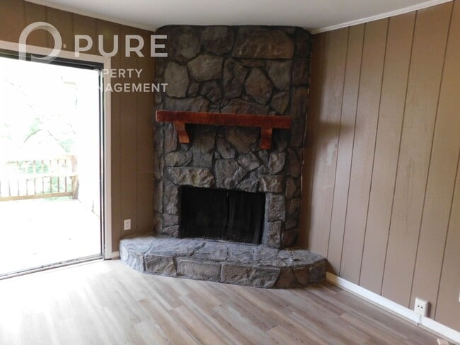 Building Photo - 755 Cahaba Manor Trail