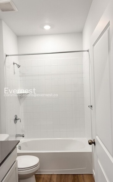 Building Photo - 6426 Red Willow Dr