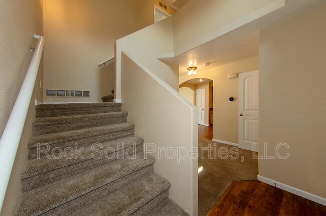Building Photo - 3766 Saddle Ridge Trail
