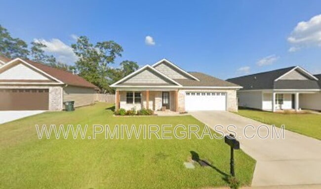 Building Photo - 113 Longleaf Ln