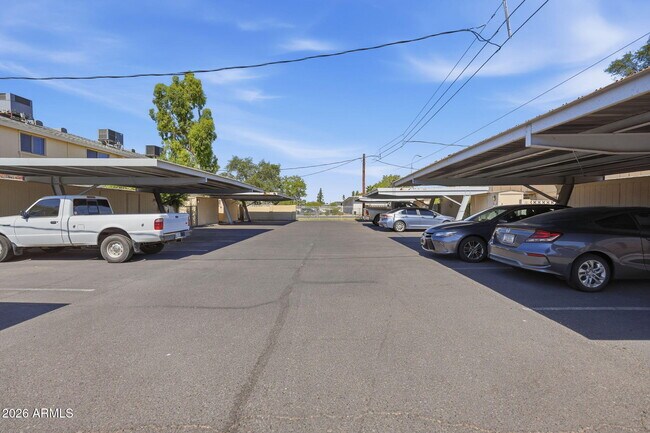 Building Photo - 3937 S Mill Ave