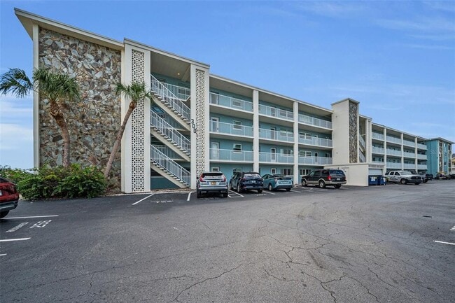 Building Photo - 300 64th Ave