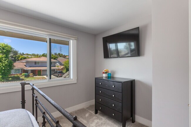 Building Photo - 7446 Trigo Ln