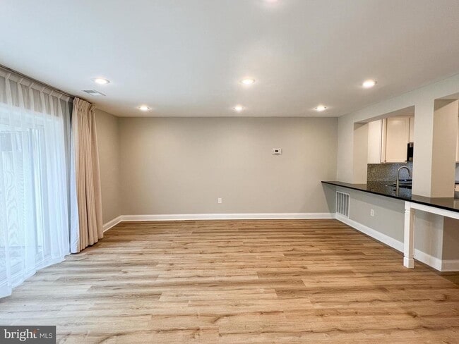 Building Photo - 36 Pennydog Ct