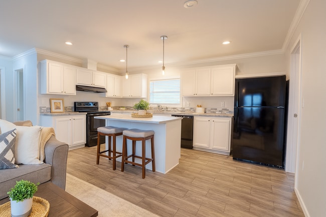 Building Photo - 8051 Centennial Farms Dr