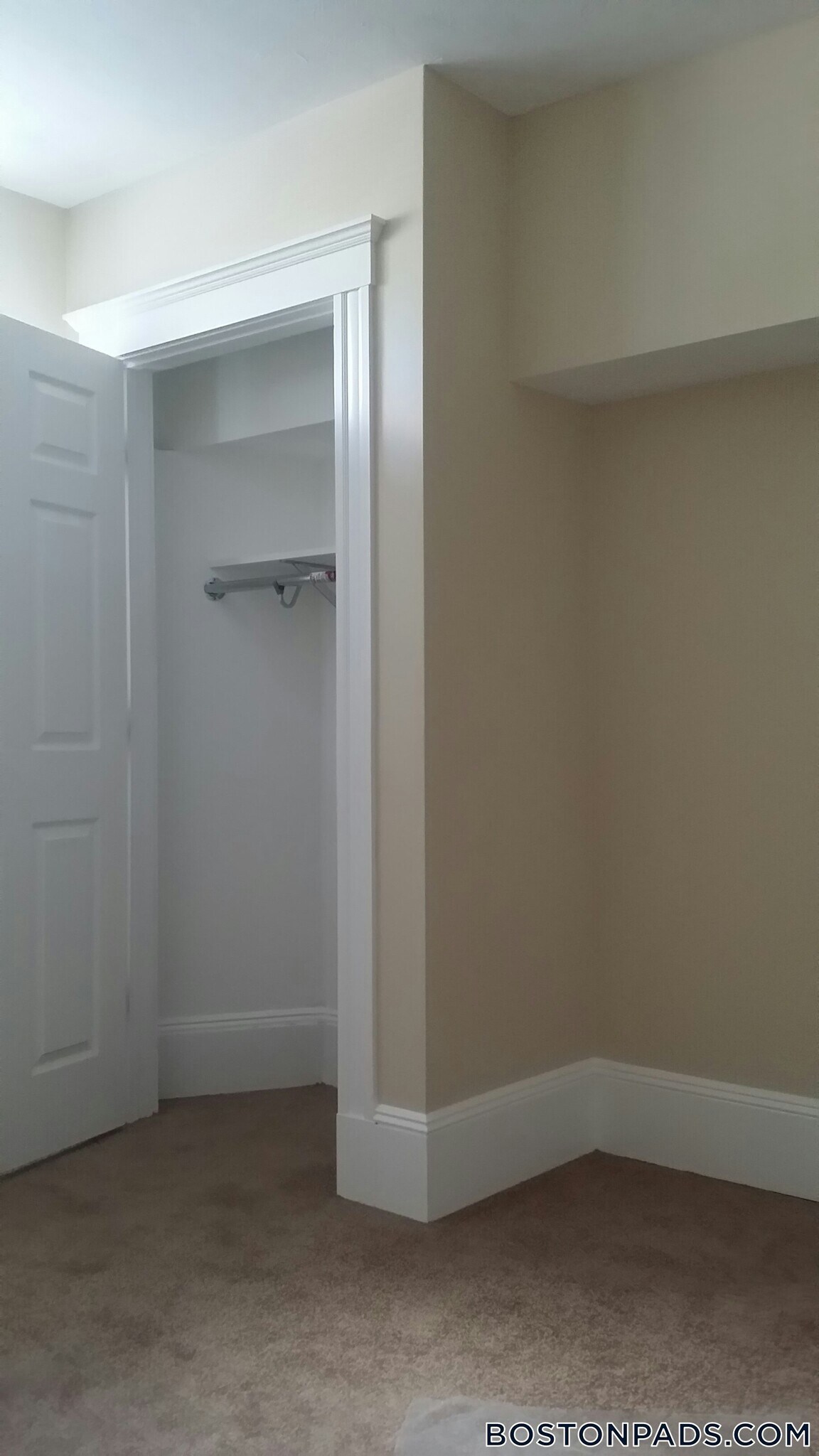 Building Photo - 55 Park Dr