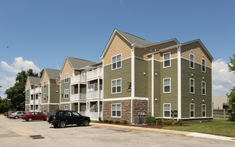 Building Photo - Waterford Pointe