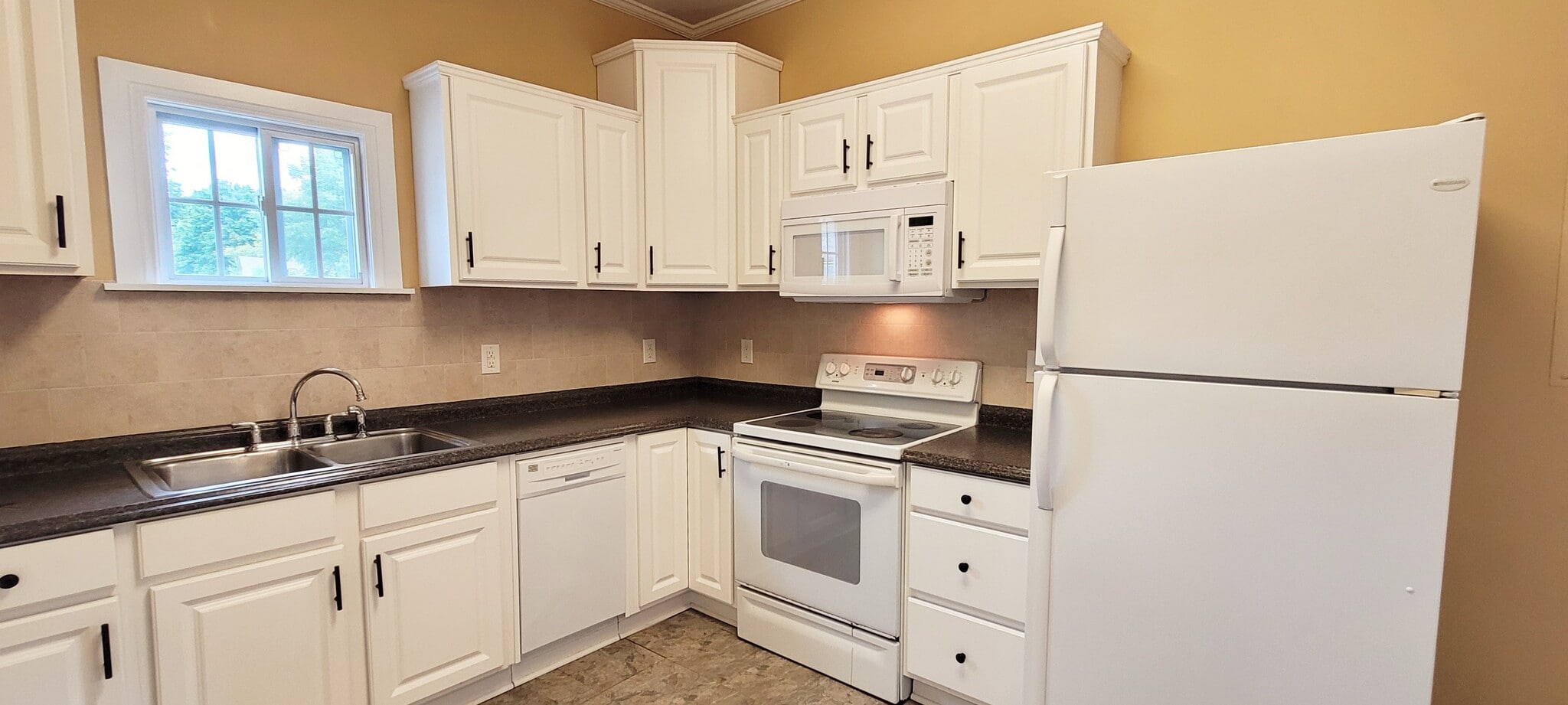 Kitchen - 350 Euclid Ave