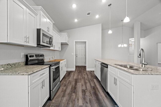 Building Photo - 215 Speckled Trout Ln N