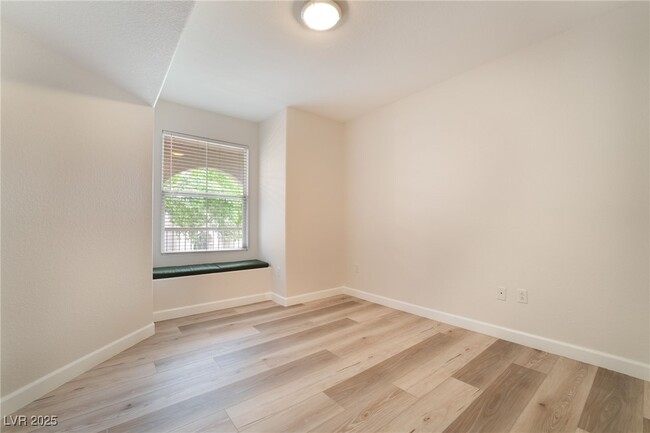 Building Photo - 9975 Peace Way