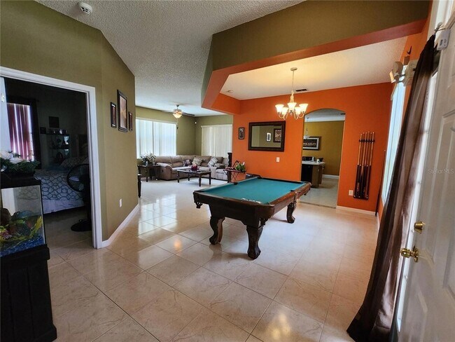 Building Photo - 2503 Buttercup Ct