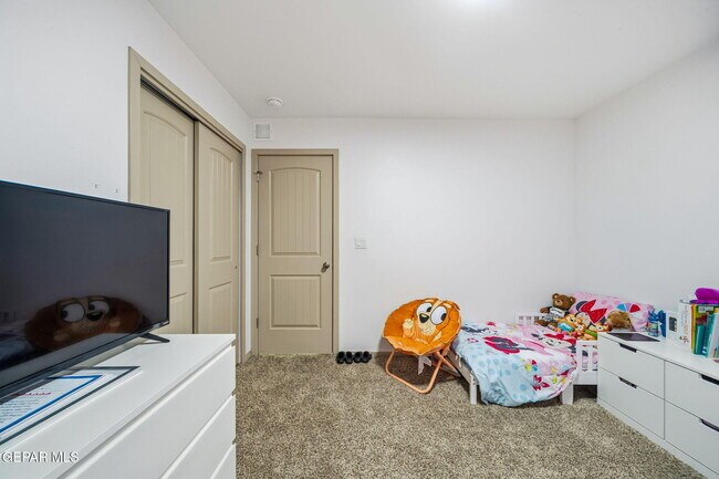 Building Photo - 1181 Summer Rain St