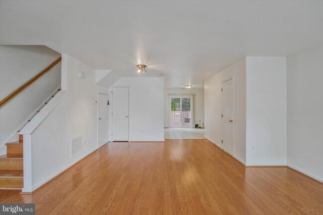 Building Photo - 14844 Edman Cir