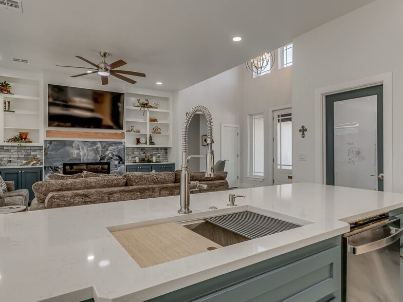 Building Photo - 103 Granite Ridge Cir