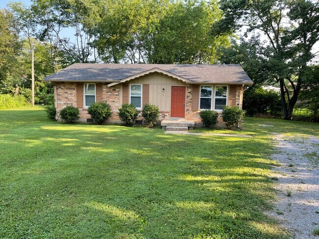 Building Photo - 141 Laurel Ct