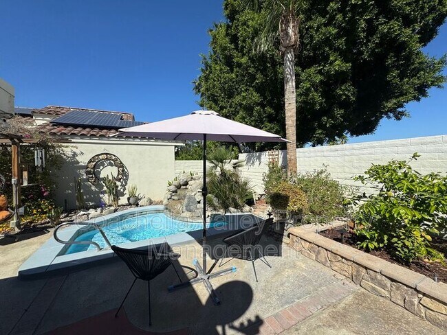 Building Photo - 43584 Via Magellan Dr