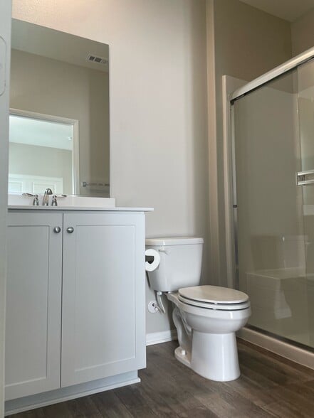 Building Photo - 35289 Sorenstam Dr