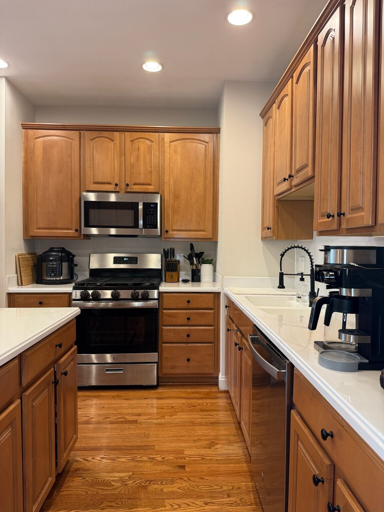 Building Photo - 6933 Stanwick Square