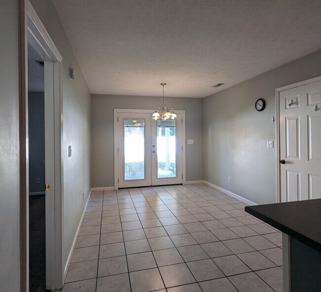 Building Photo - 8031 Resin Rd