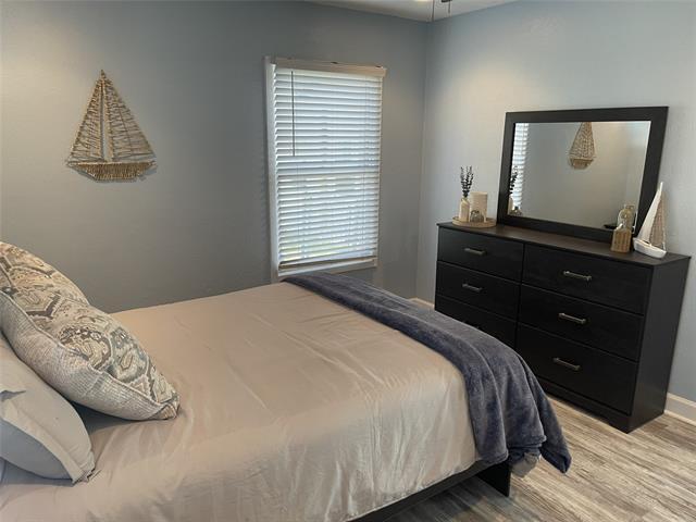 Building Photo - 224 Pinoak Dr