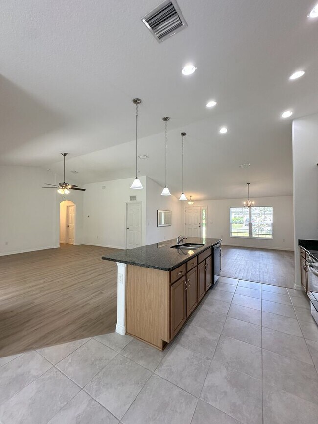 Building Photo - Move-In Ready Rental with Stylish Updates!