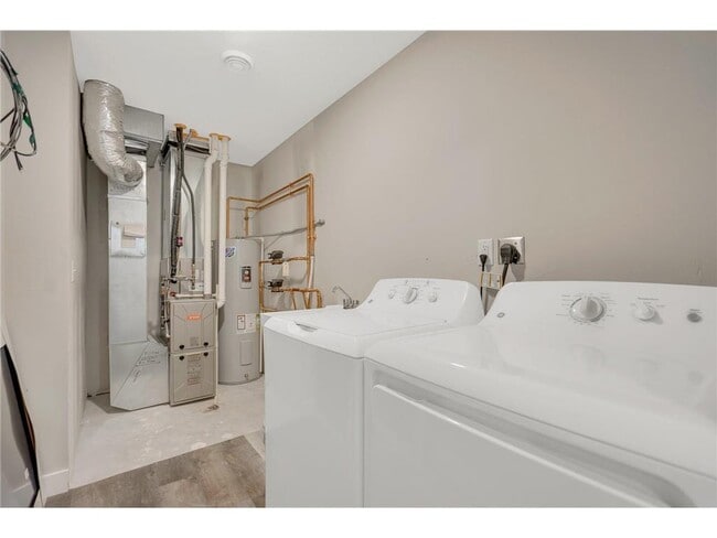 Building Photo - 436 Norway Ln