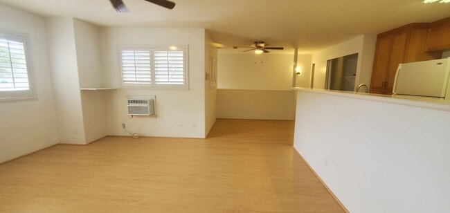 Building Photo - Lalea at Hawaii Kai - Move in Ready One Bedroom, One Bath, Two Parking