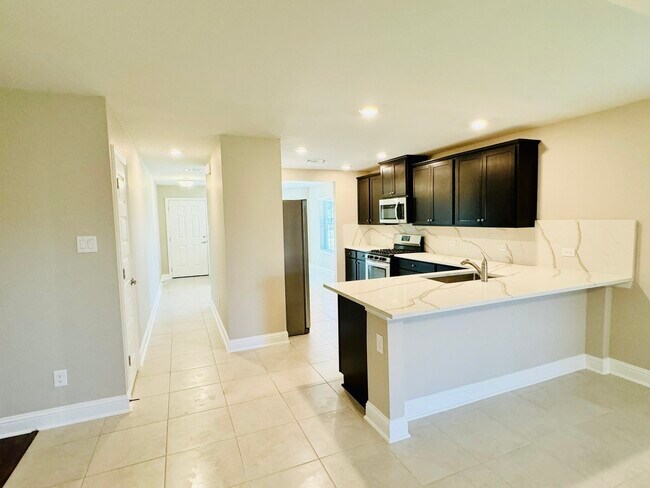 Building Photo - 4010 Southall Pl