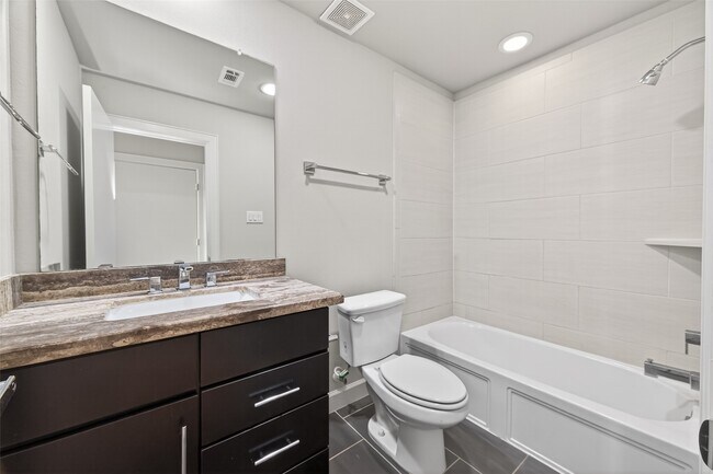 Building Photo - 5313 Inker St