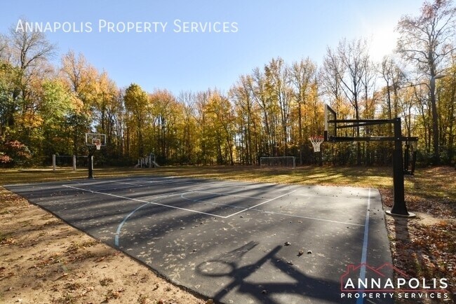 Building Photo - 1200 Bay Highlands Dr