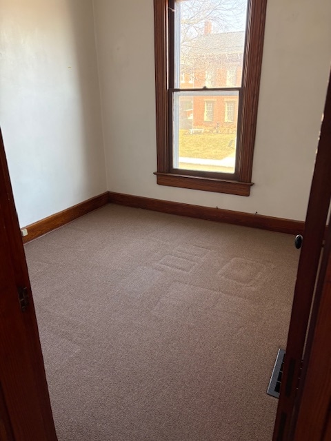 Building Photo - 46 S Hickory St