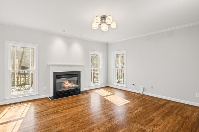 Building Photo - 309 Caraway Ln