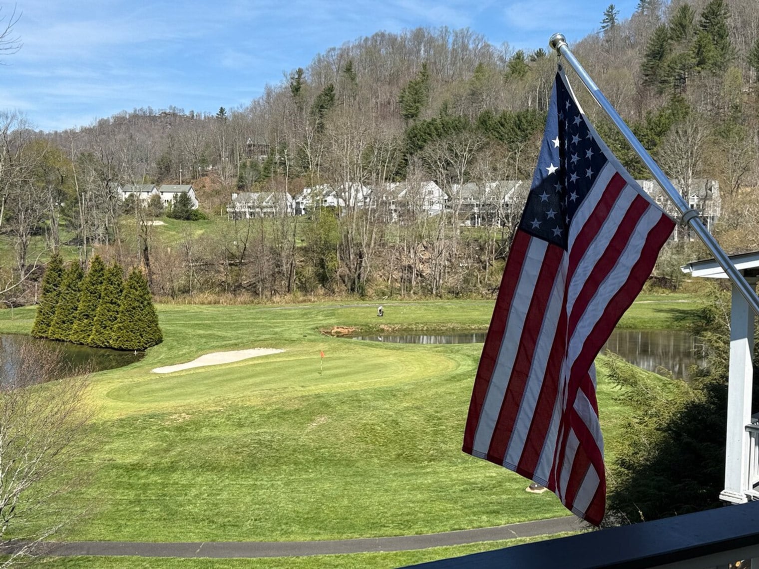 Building Photo - 270 Creatwood Trail