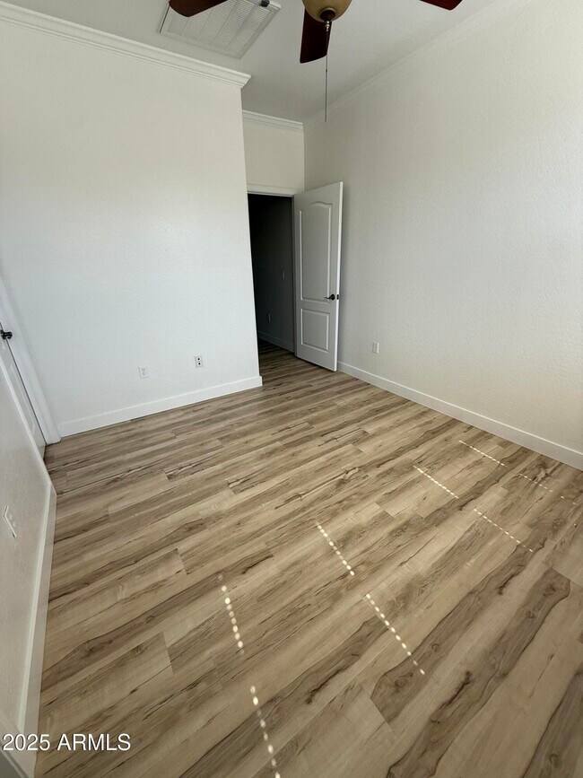 Building Photo - 2670 S Voyager Dr