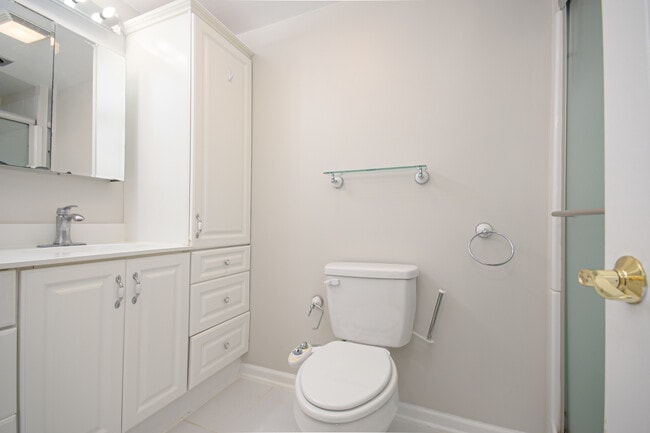 Building Photo - 317 Arapahoe Trail