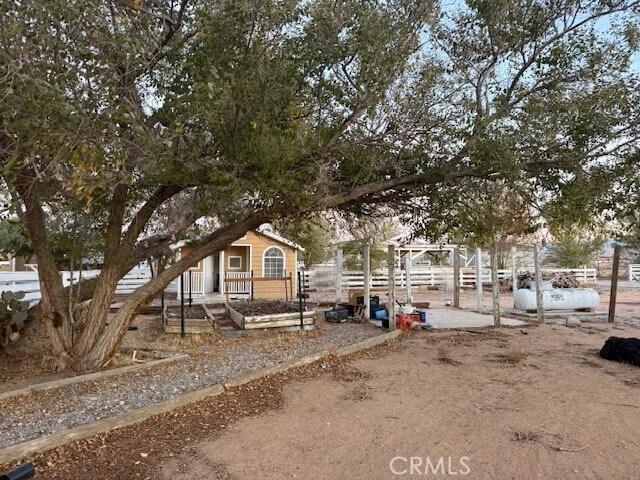 Building Photo - 16100 Navajo Rd
