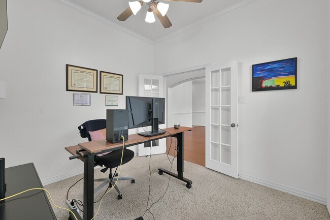 Building Photo - 4770 Jackson Square Dr