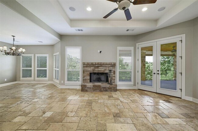 Building Photo - 116 Tallstar Dr