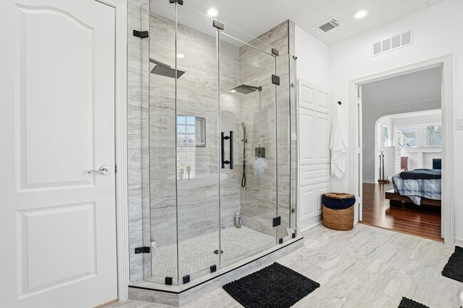 Building Photo - 6119 Durango Bay Ln