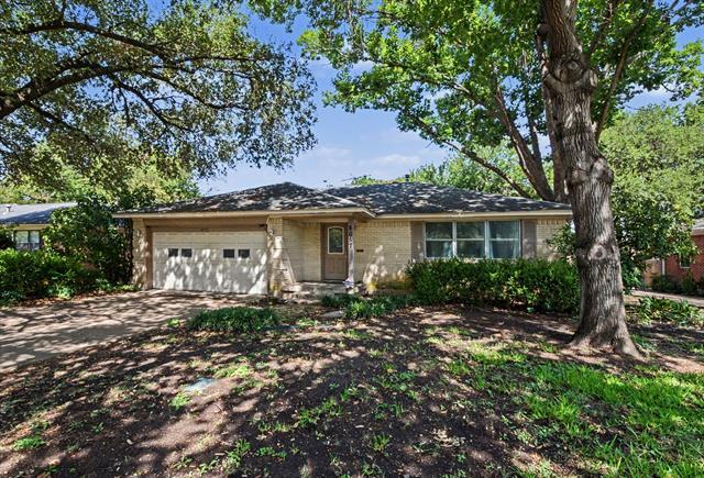 Building Photo - 8057 Fall River Dr