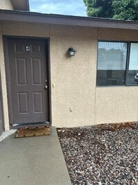 Building Photo - 470 E Date St