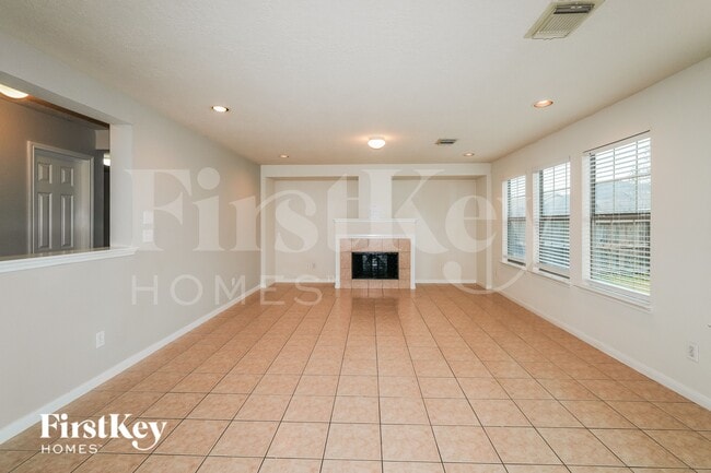 Building Photo - 29206 Legends Beam Dr