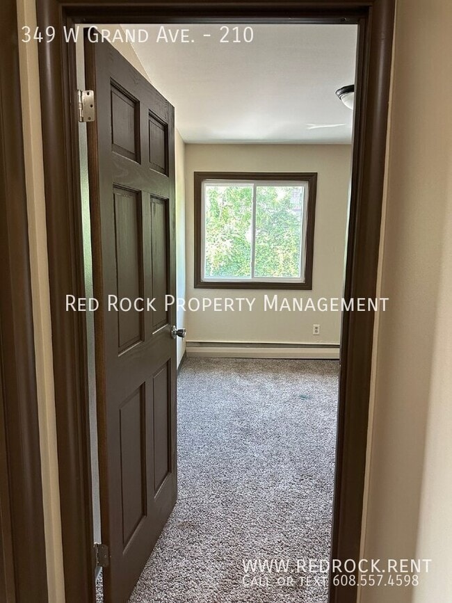 Building Photo - 349 W Grand Ave