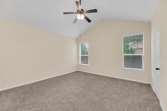 Building Photo - 16421 Pallazo Dr