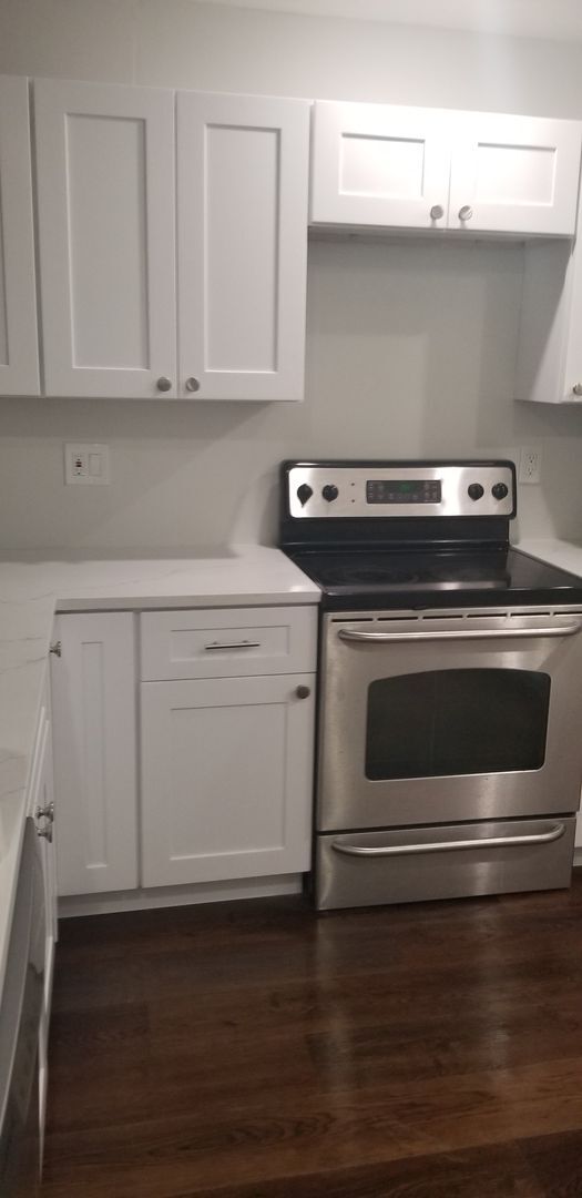 Building Photo - Newly remodeled 2 bedroom, 2 bathroom home...