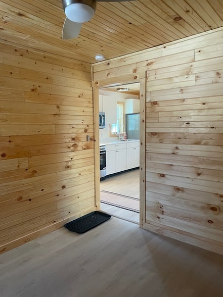 Building Photo - 1 Town Line Rd